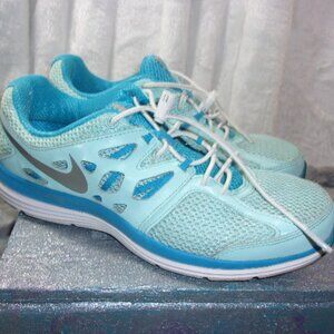 COPY - S-116 WOMENS NIKE DUAL FUSION LITE RUNNING SNEAKERS